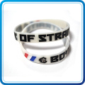Bracelet en caoutchouc de silicone de conception 3D avec le logo d&#39;impression